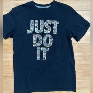 Nike T shirt